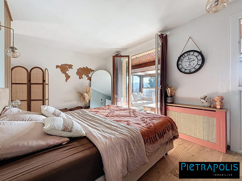 Maison traditionnelle - 150 m² - 7 pièces