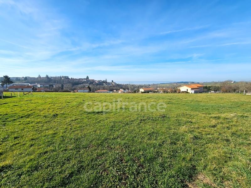 Terrain constructible - 16 726 m²