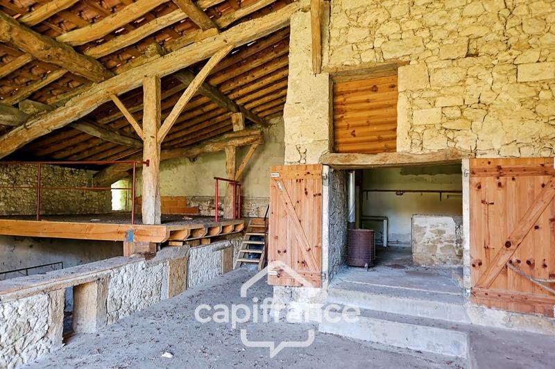 Maison en pierre - 150 m² - 5 pièces