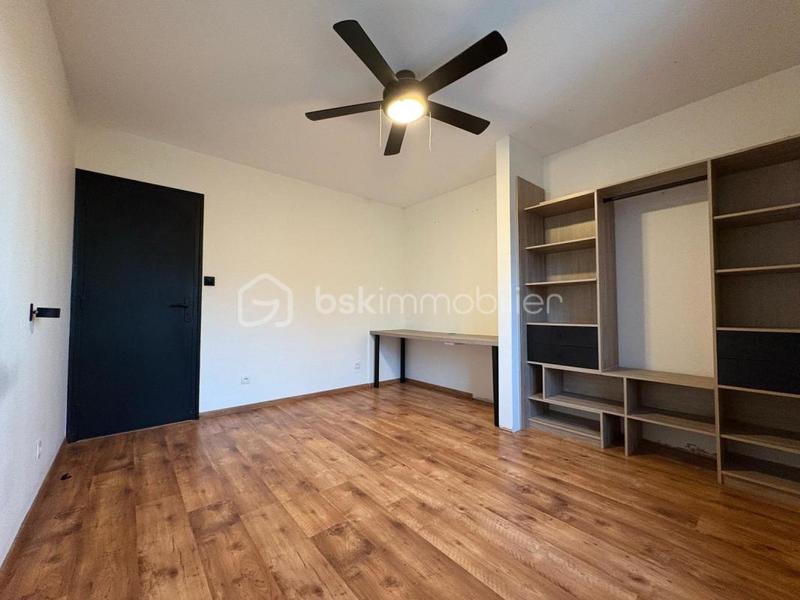 Appartement - 95 m² - 3 pièces