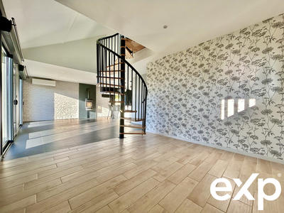 Maison - 120 m² - 5 pièces