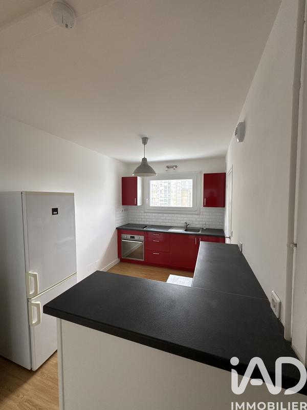 Appartement - 93 m² - 5 pièces