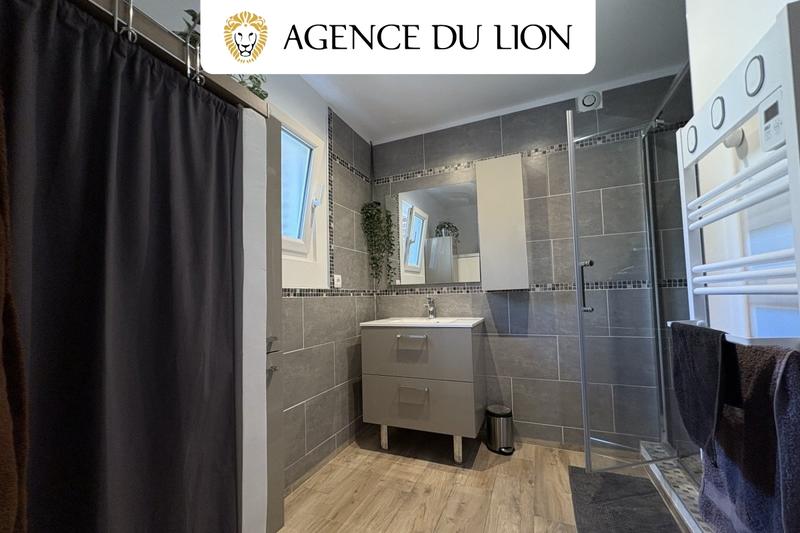 Propriété - 170 m²