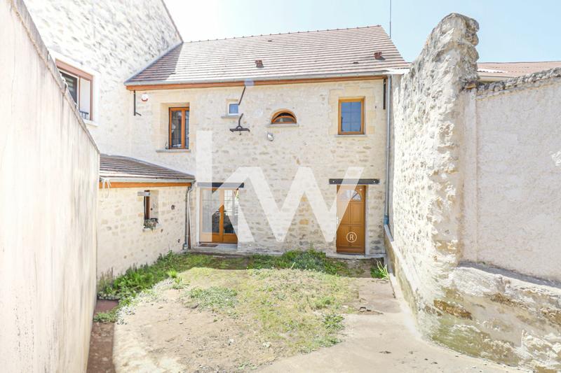 Maison - 120 m² - 5 pièces