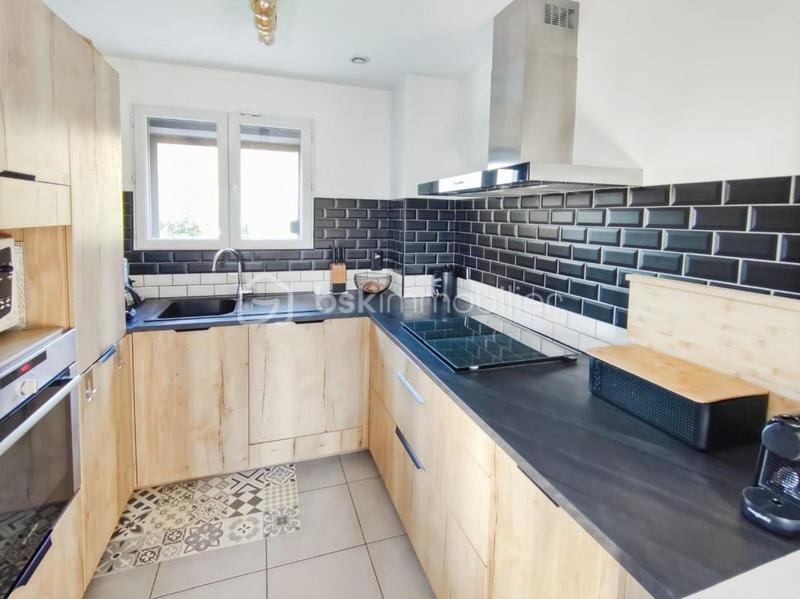 Pavillon - 100 m² - 5 pièces