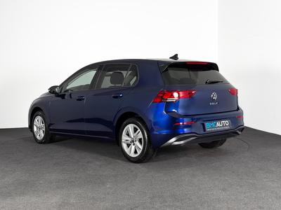 Volkswagen Golf 8 Life 2.0 Tdi Dsg 116ch Digital Cockpit Sieges Chauf Carplay Regul Acc Camera Gps