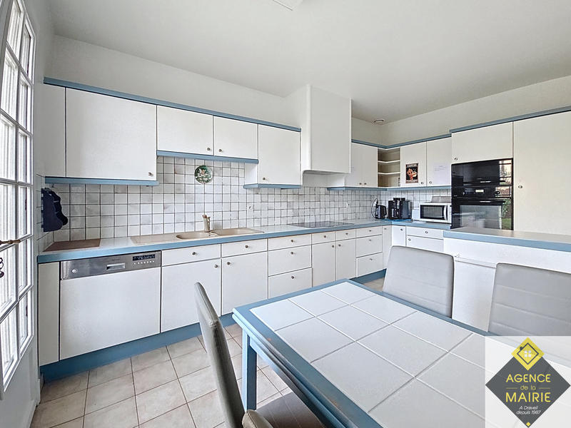 Maison - 175 m² - 6 pièces