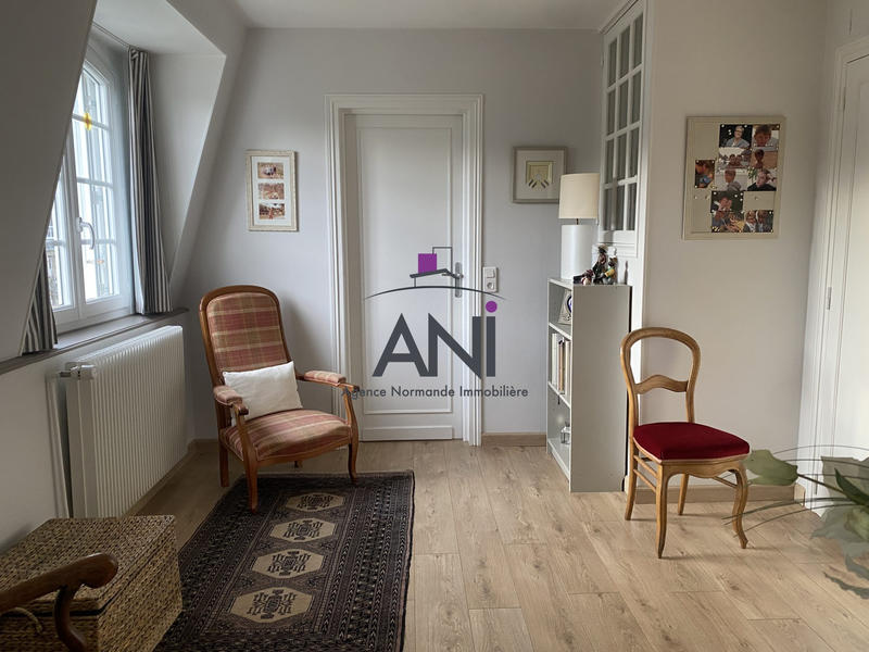 Maison - 178 m² - 7 pièces