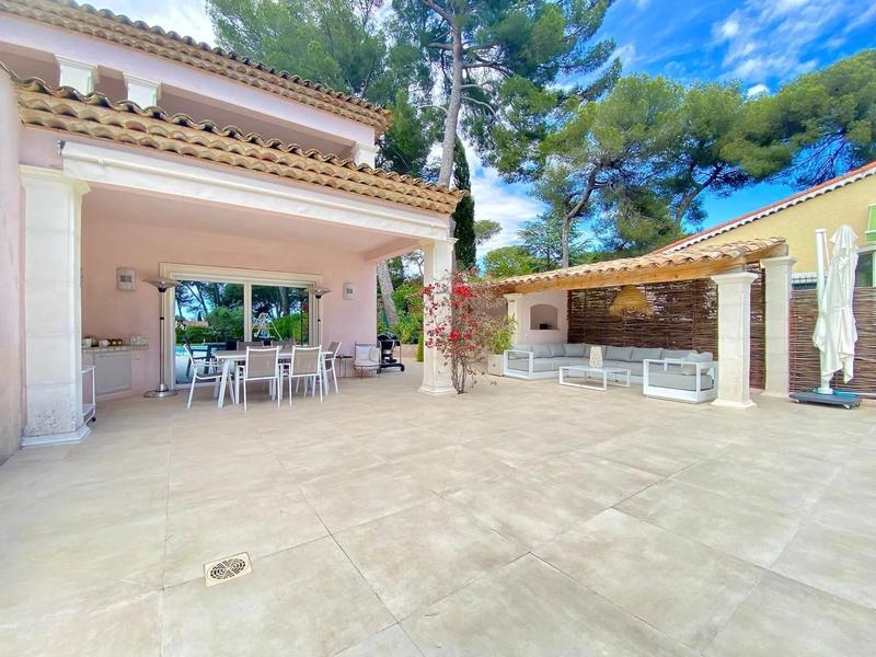 Villa - 140 m² - 5 pièces