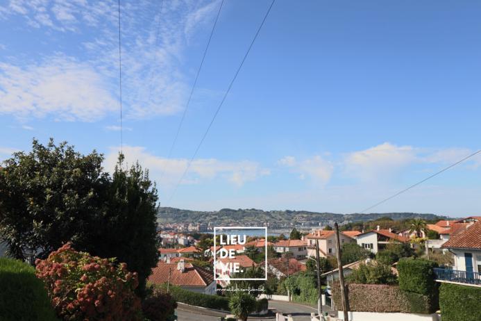 Appartement ancien - 43 m² - 3 pièces