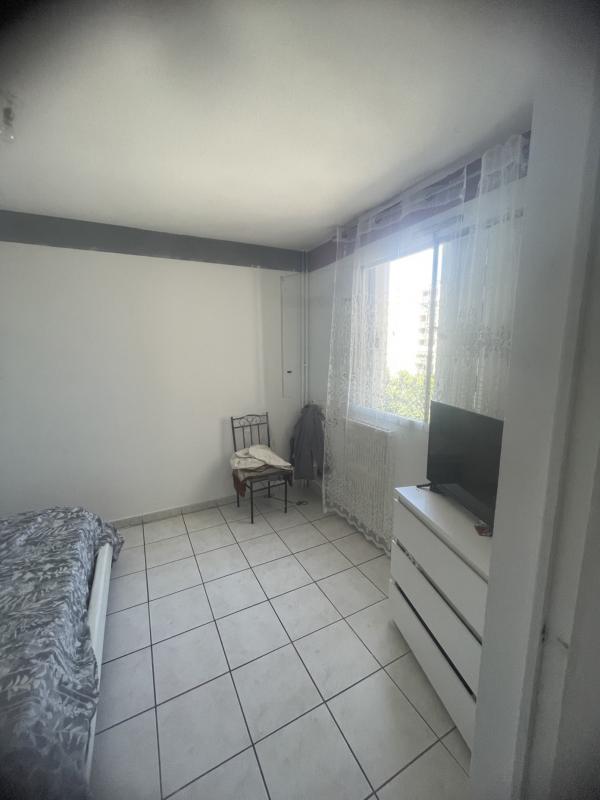 Appartement - 77 m² - 3 pièces