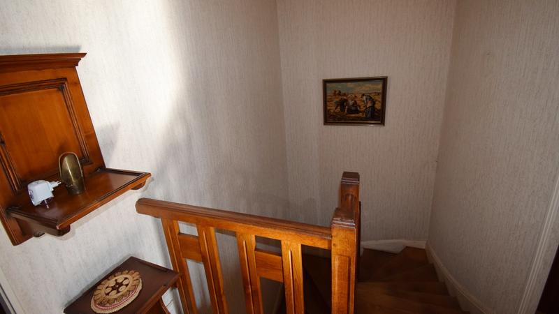 Maison - 92 m² - 5 pièces