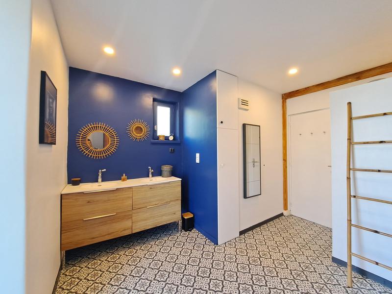 Maison - 164 m² - 7 pièces