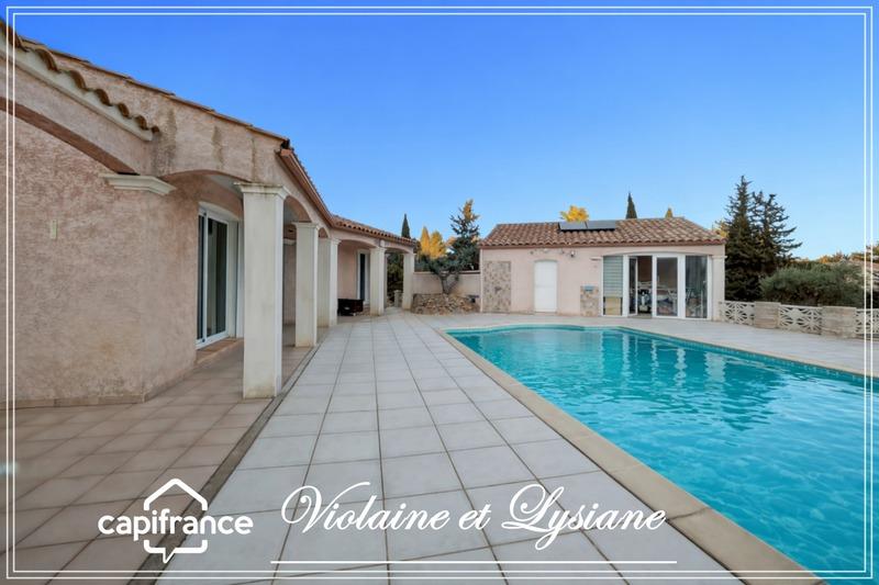 Propriété - 179 m² - 8 pièces