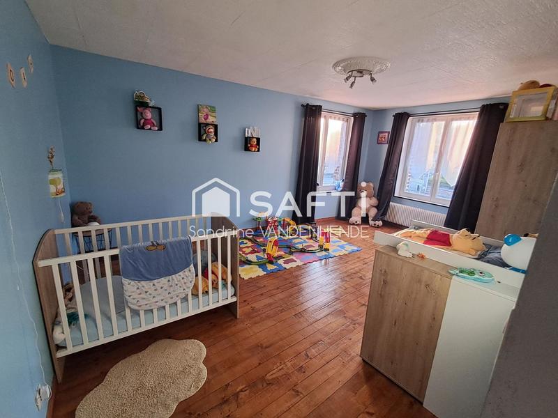 Maison - 200 m² - 6 pièces