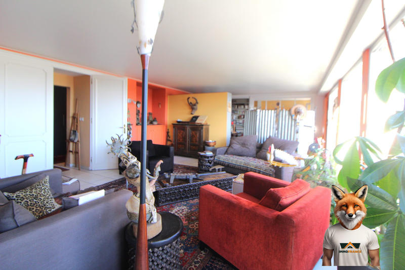 Appartement - 192 m² - 5 pièces