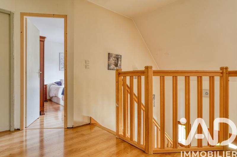 Maison - 137 m² - 6 pièces