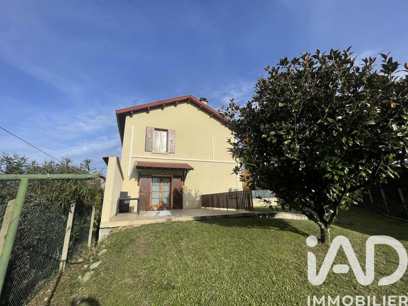 Maison - 115 m² - 4 pièces