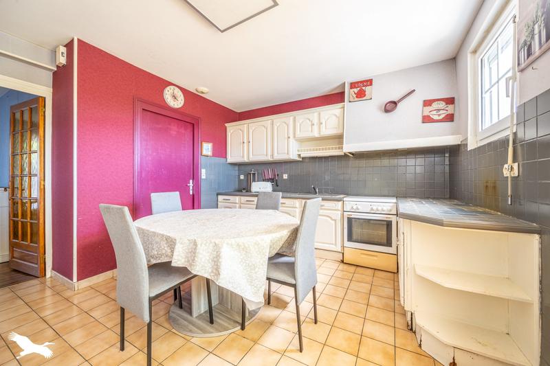 Maison - 85 m² - 5 pièces