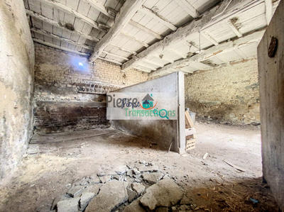 Maison - 95 m² - 1 pièce