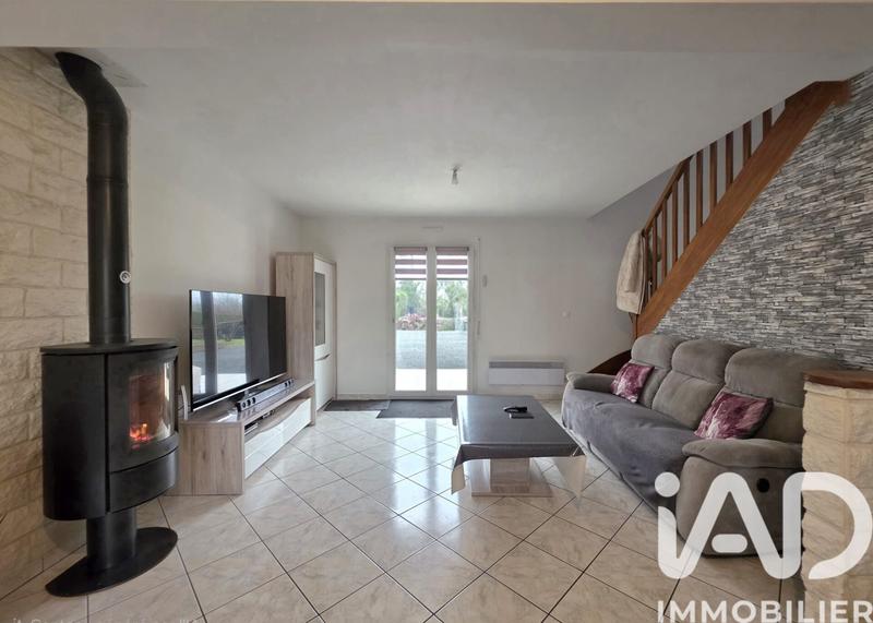 Maison - 95 m² - 5 pièces