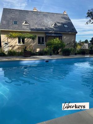 Maison - 158 m² - 7 pièces