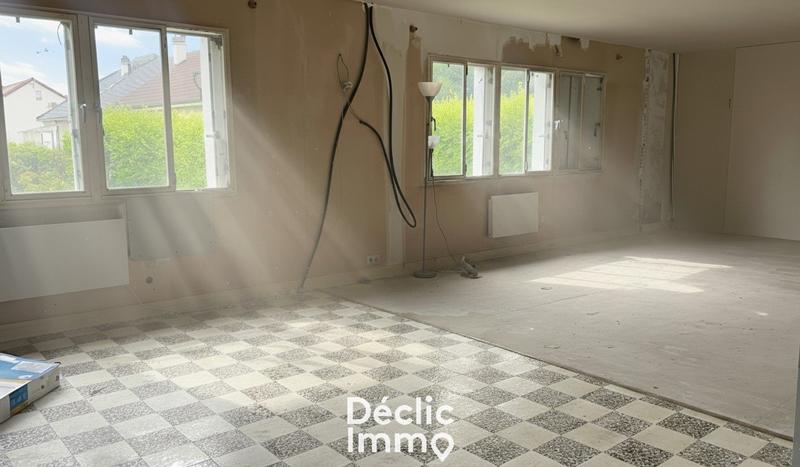 Maison - 90 m² - 4 pièces