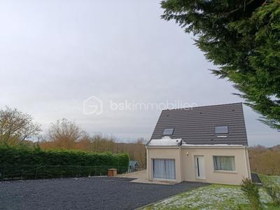 Maison traditionnelle - 102 m² - 5 pièces