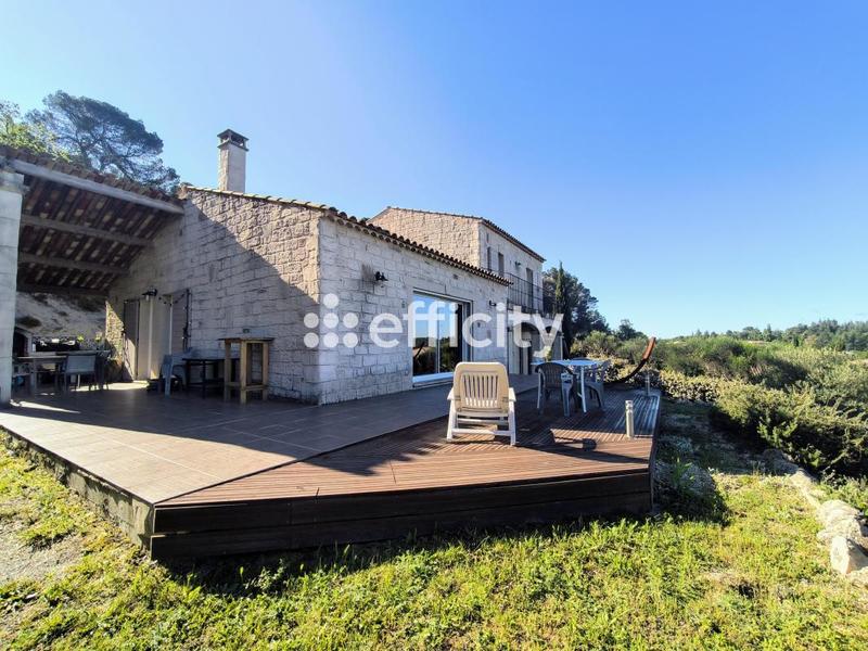 Maison - 176 m² - 6 pièces