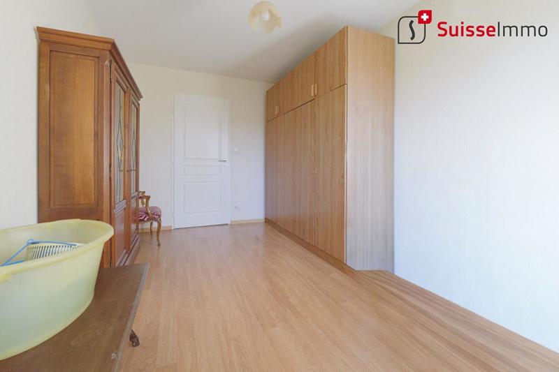 Appartement - 97 m² - 5 pièces