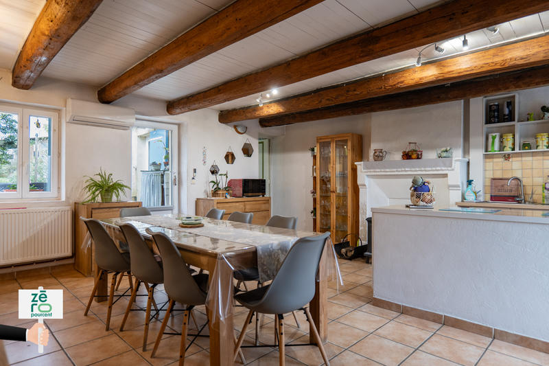 Maison - 140 m² - 4 pièces