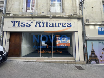 Bureau - 150 m² - 1 pièce