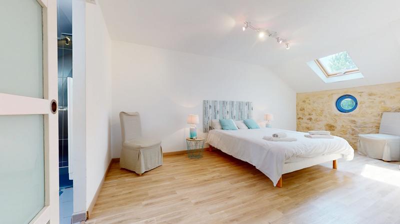 Maison traditionnelle - 514 m² - 15 pièces