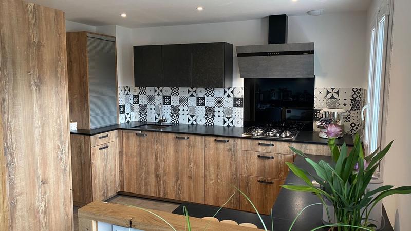 Maison - 85 m² - 4 pièces