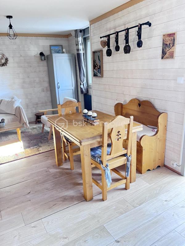 Appartement - 83 m² - 5 pièces