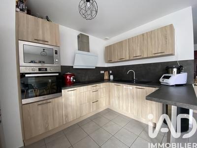 Maison - 77 m² - 4 pièces