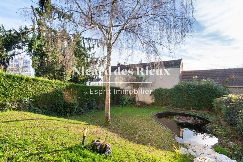 Maison ancienne - 180 m² - 9 pièces