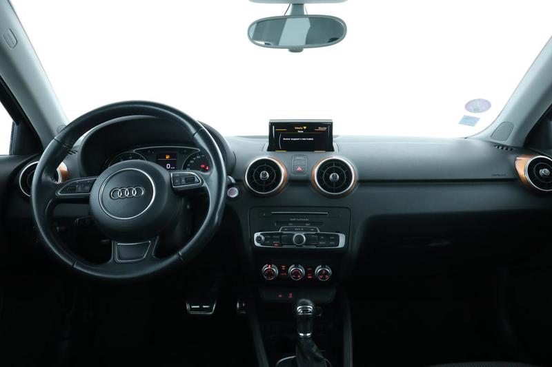 Audi A1 1.0 Tfsi Ultra Ambiente 95 ch