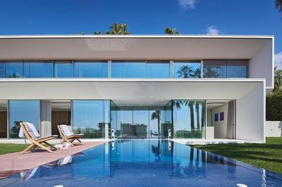 Maison - 480 m² - 7 pièces