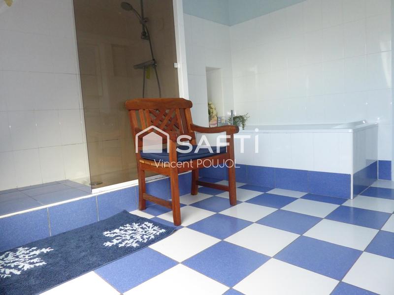 Maison - 174 m² - 5 pièces