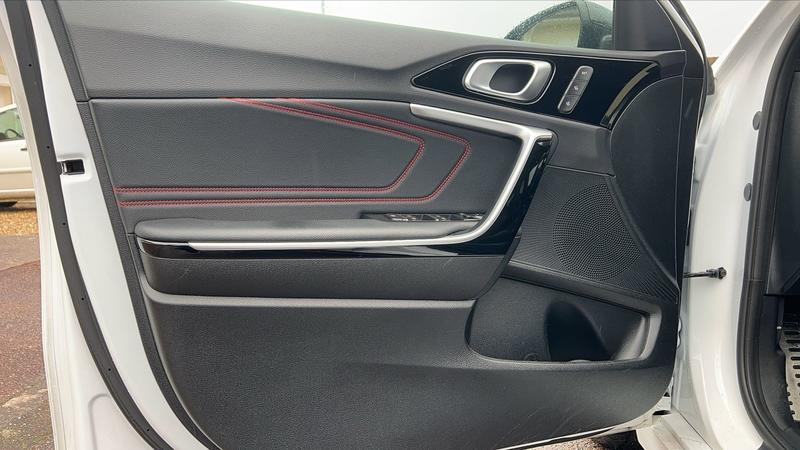 Kia ProCeed 1.6 t-Gdi 204 Dct7 Gt - Automatique Entretien constructeur