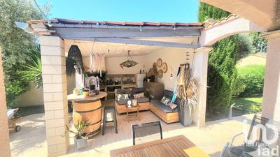 Maison - 200 m² - 6 pièces