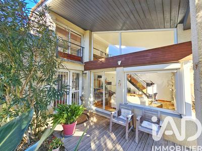 Maison de maîtres - 99 m² - 4 pièces