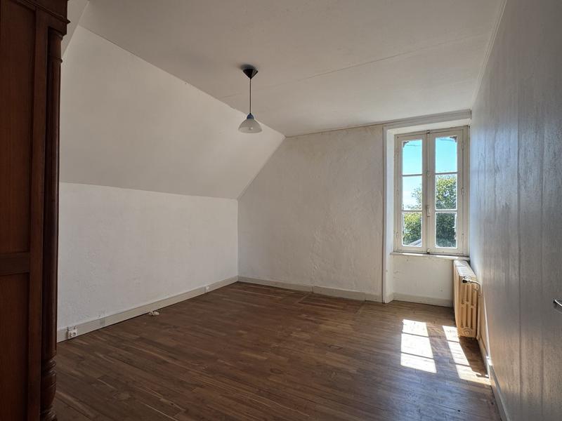 Maison - 130 m² - 7 pièces