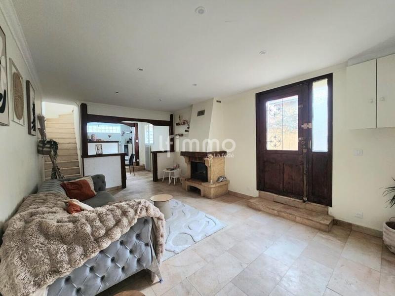 Maison - 84 m² - 6 pièces