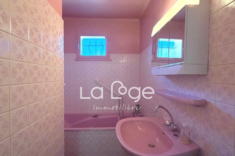 Maison - 178 m² - 8 pièces