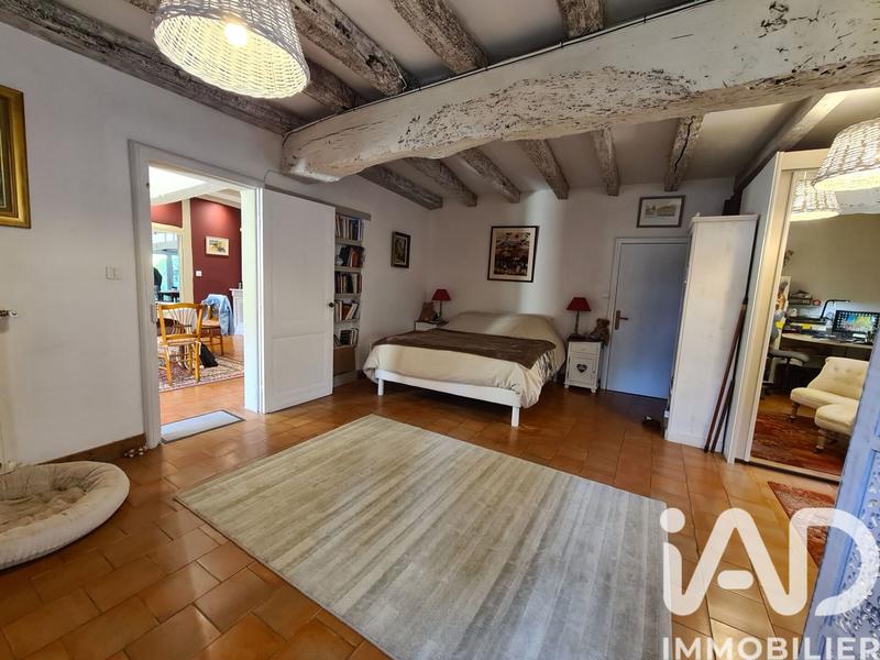 Maison - 200 m² - 7 pièces