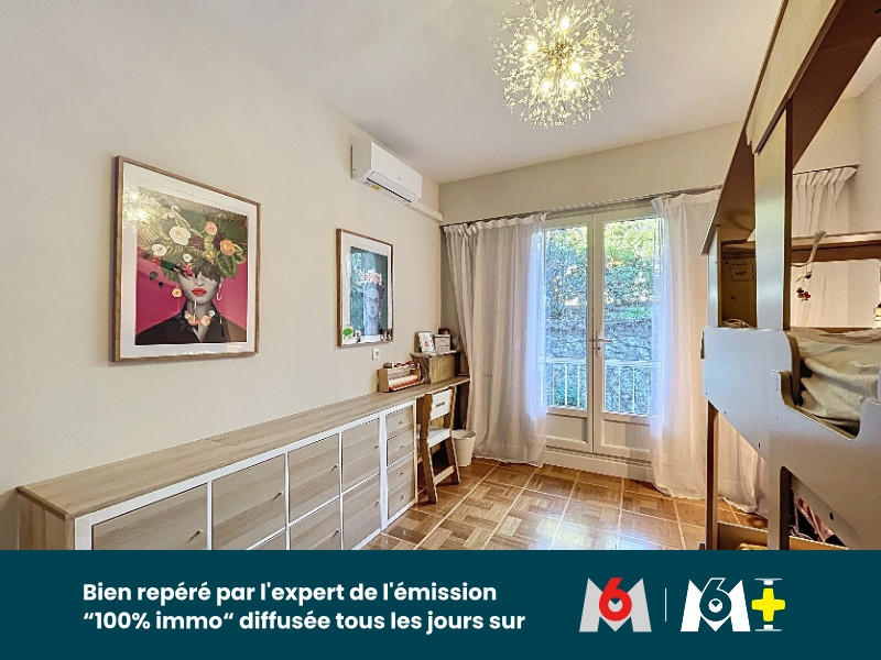 Appartement - 92 m² - 4 pièces