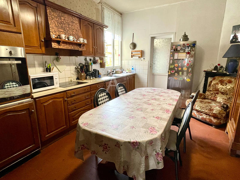 Maison - 162 m² - 7 pièces