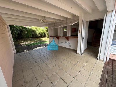 Villa - 87 m² - 4 pièces